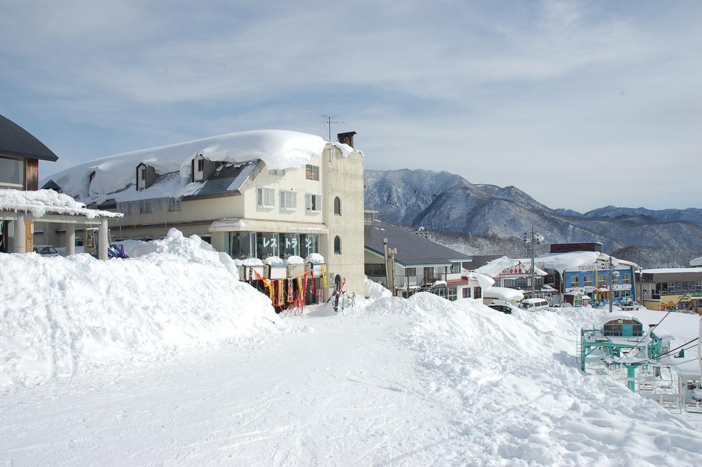 Hotel New Bernina Nagano Exteriör bild