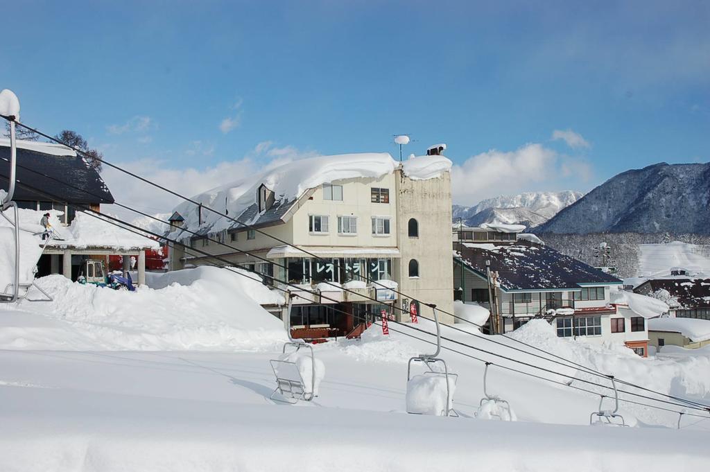 Hotel New Bernina Nagano Exteriör bild